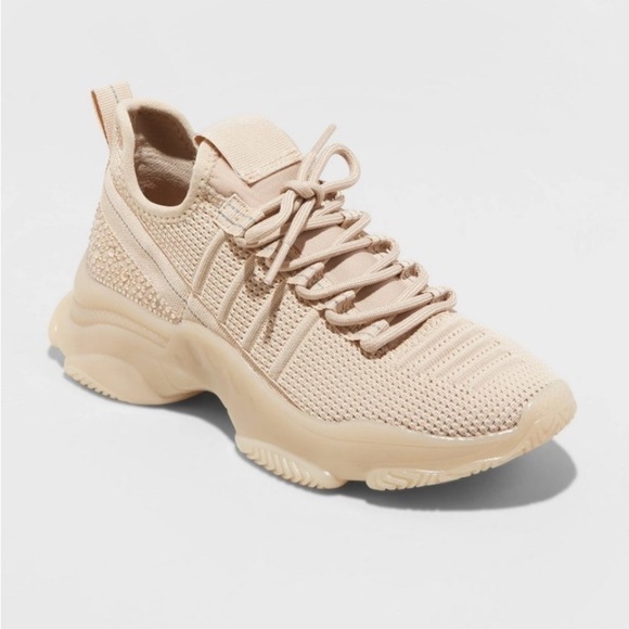 Mad Love Shoes - mad Love Women's Mandy Sneakers - Blush new